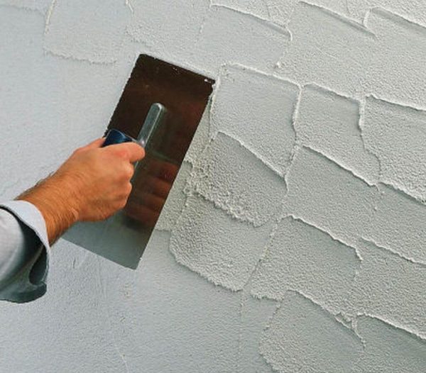 Чем отличается штукатурка от шпаклёвки? Для чего нужна шпаклевка и штукатурка стен? Что наносить сначала? Подробное объяcнение