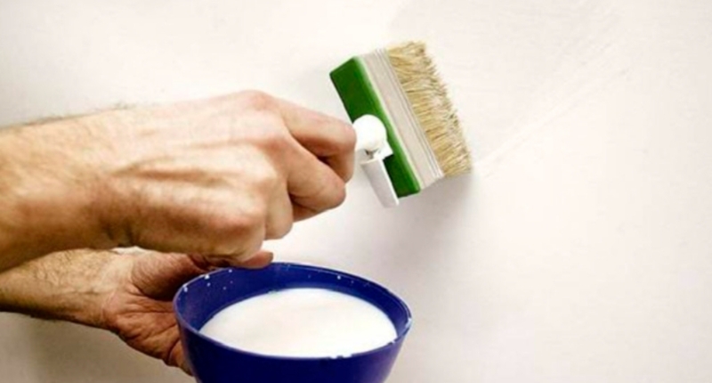 Как быстро научиться в домашних условиях штукатурить стены