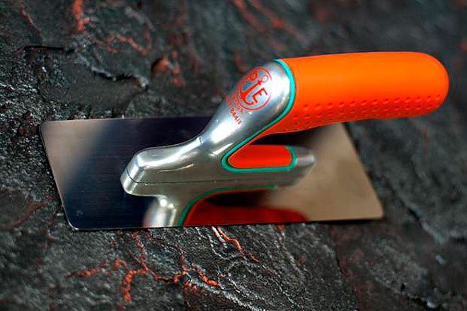 Инструменты для штукатурных работ: виды и назначение